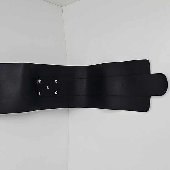Black Wide Belt with Silver Buckle - Picture 7 of 9